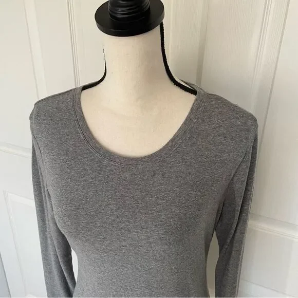 Banana Republic Long Sleeve Crewneck Cotton Blend T-Shirt, Medium - Picture 9 of 9